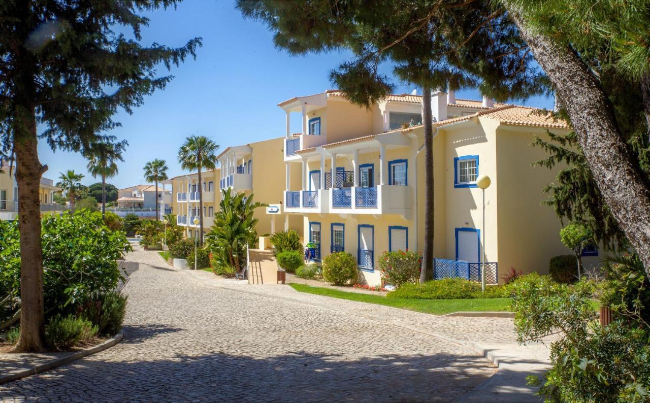 Alfeli-Ap Apartment Olhos de Agua  Exterior photo